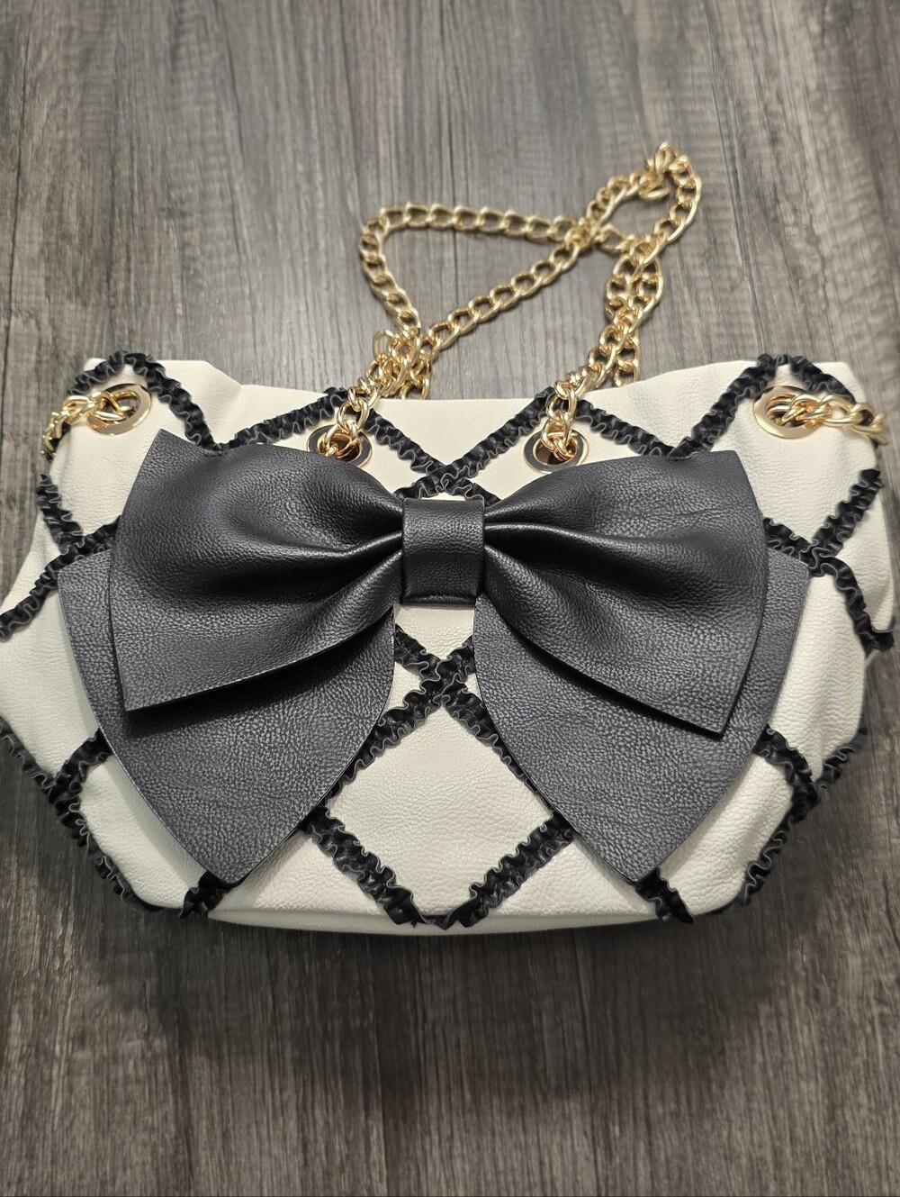 Betsy Johnson White Quilted Chain-Handle Purse